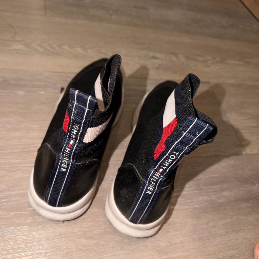 Tommy Hilfiger woman Black Slip-On Sneakers with Red & White Accents